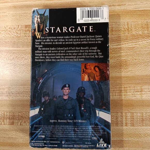Stargate 1994 VHS JAMES SPADER  KURT RUSSELL Scifi Roland Emmerich Egypt VTG 90s - Picture 2 of 7